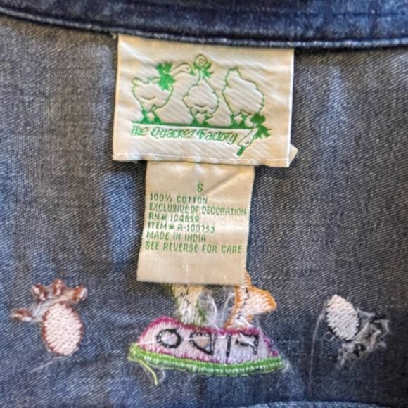 Quacker Factory Fido Dog Blue Denim Rhinestone Beads Button Up Shirt - Picture 9 of 10